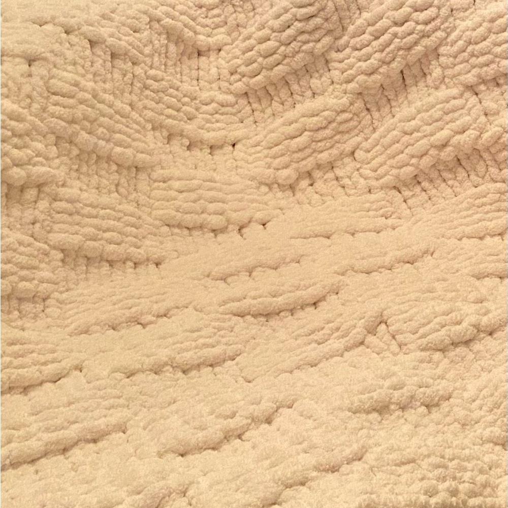 Luxurious Cream hand knitted Throw Blanket